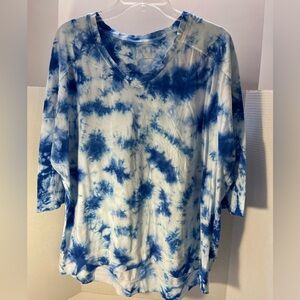Calvin Klein Blue and White Tie-dye Top, Size 1X